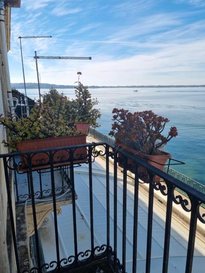 시라쿠사 La Finestra Sul Mare Di Alfeo 아파트 외부 사진
