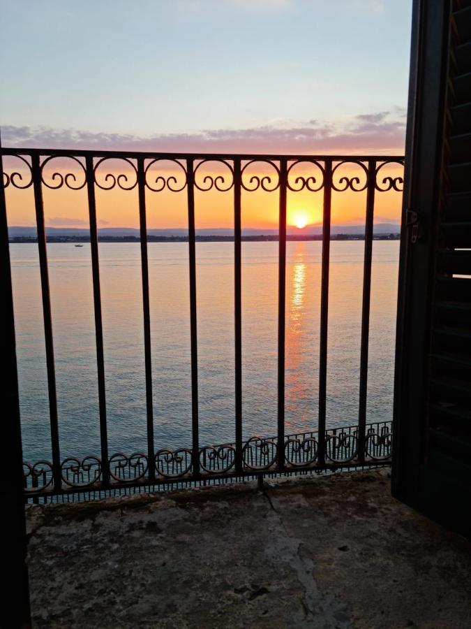 시라쿠사 La Finestra Sul Mare Di Alfeo 아파트 외부 사진